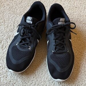 Nike Women's Black and White Flex Athletic Shoes